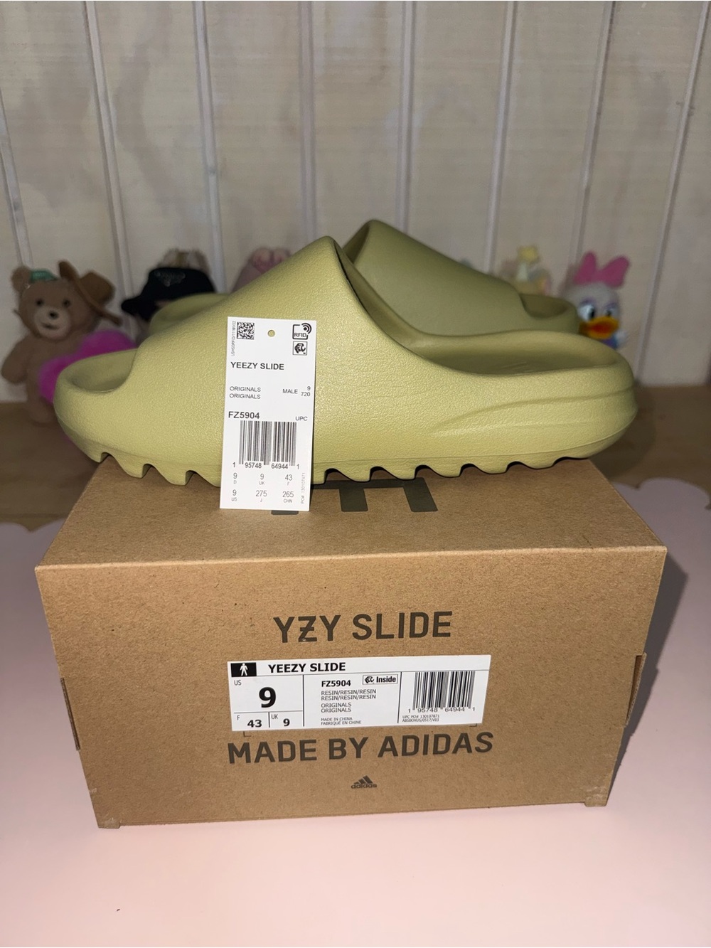 adidas Yeezy Slide - Olive Green